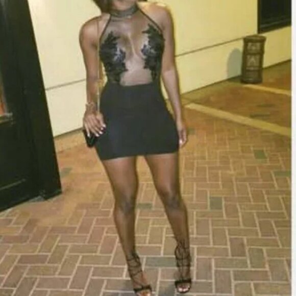 Black Dress 🖤 - Picture 1 of 3